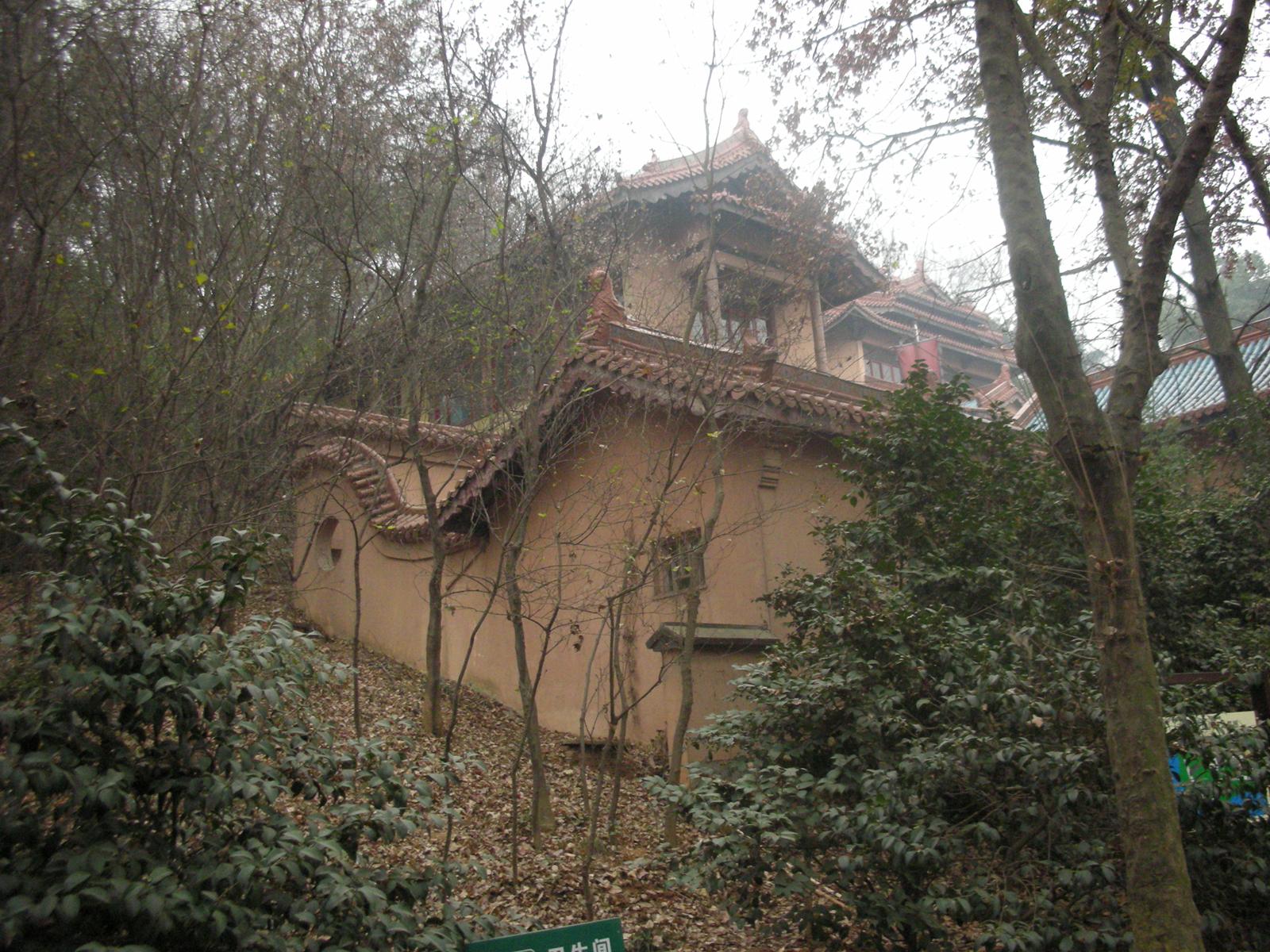 2000年ほど前は錫(スズ)の産地だったが、今は錫がない無錫(その2..無錫を代表する観光地である太湖)